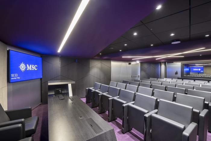 MSC Cruises MSC Virtuosa MSC Business Centre 1.jpg